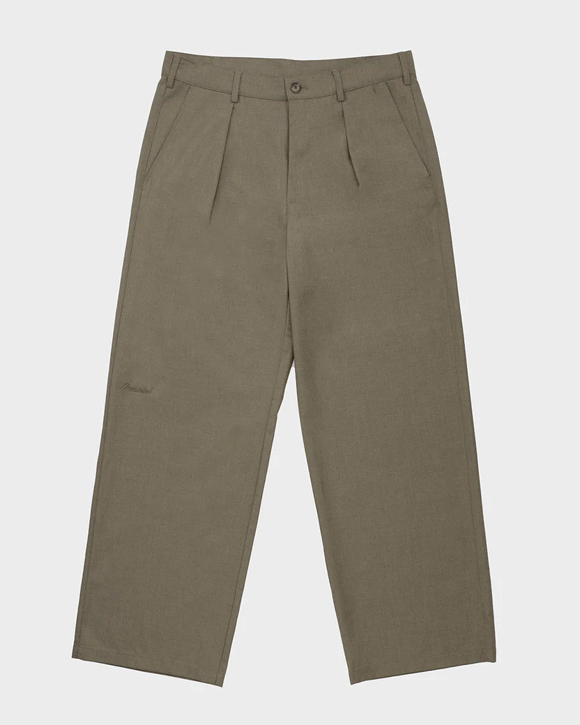 Soho Pleated Comfort Straight Pants